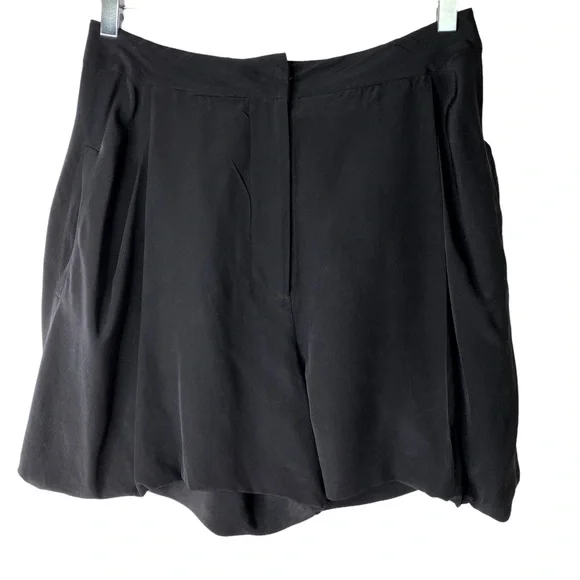 Alexander Wang Silk Black High Waisted Pleated Dress Shorts Size 8 - Picture 2 of 7